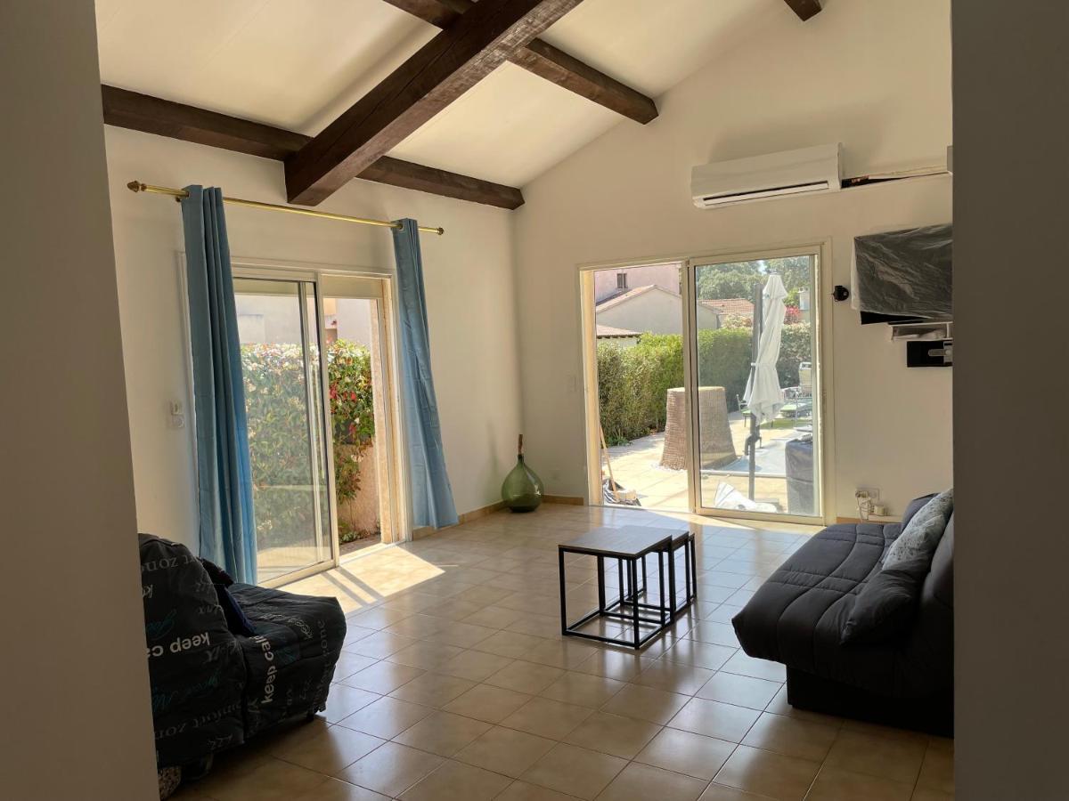 Villa Tous Conforts Avec Piscine Privee Et Acces Plage Червионе Экстерьер фото