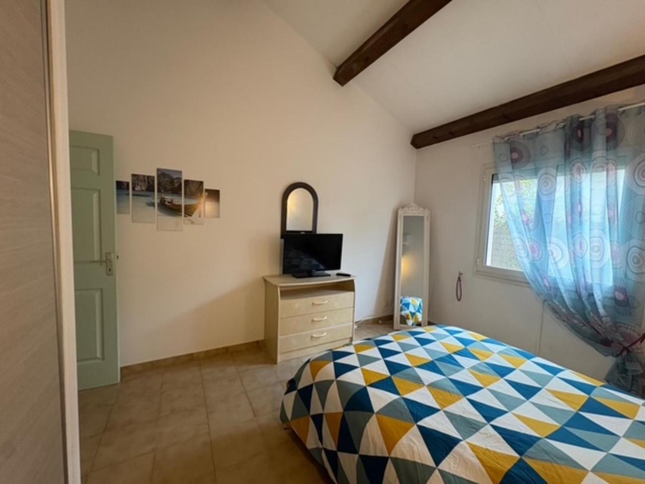Villa Tous Conforts Avec Piscine Privee Et Acces Plage Червионе Экстерьер фото
