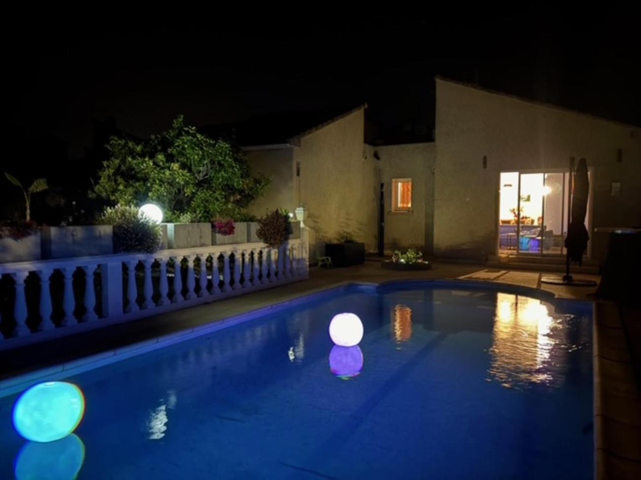 Villa Tous Conforts Avec Piscine Privee Et Acces Plage Червионе Экстерьер фото