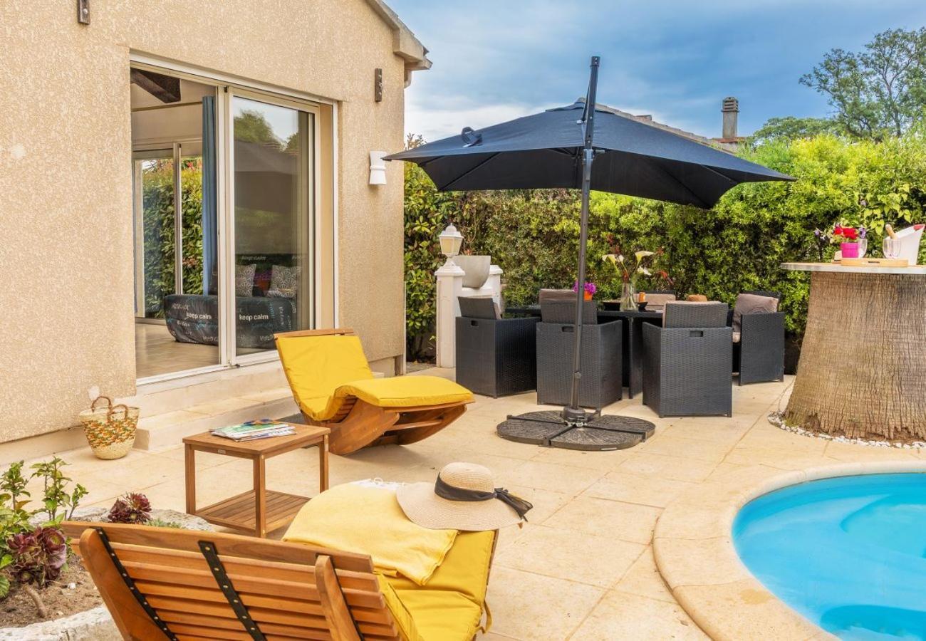 Villa Tous Conforts Avec Piscine Privee Et Acces Plage Червионе Экстерьер фото